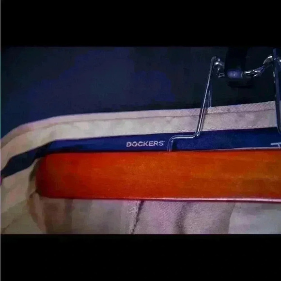 Dockers Men's Classic Fit Pleated Khakis Pants Beige W36 L32 Style 406694123 - Picture 6 of 8